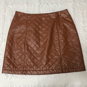 Brown mini skirt